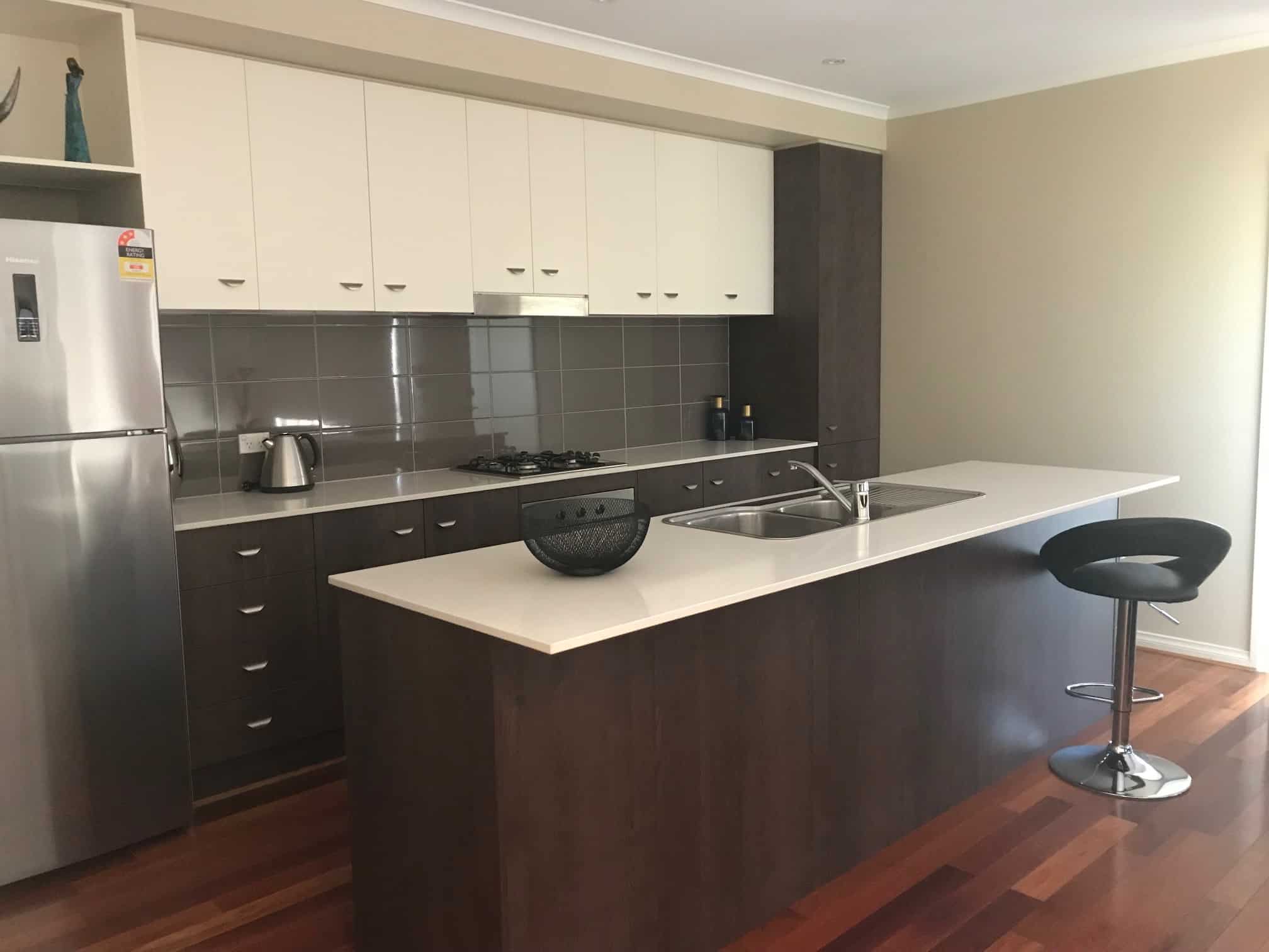 Shepparton long term apartment