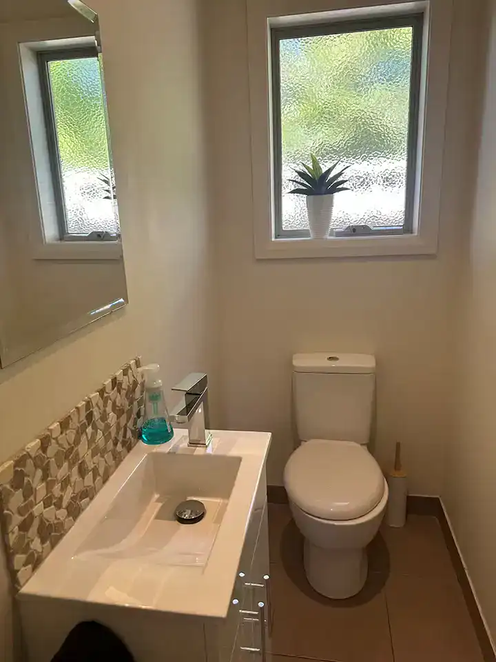 full bathroom 2 9