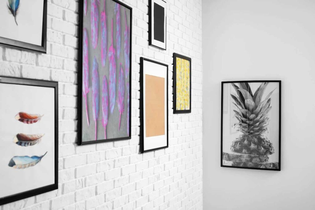how to choose the right wall art for your space