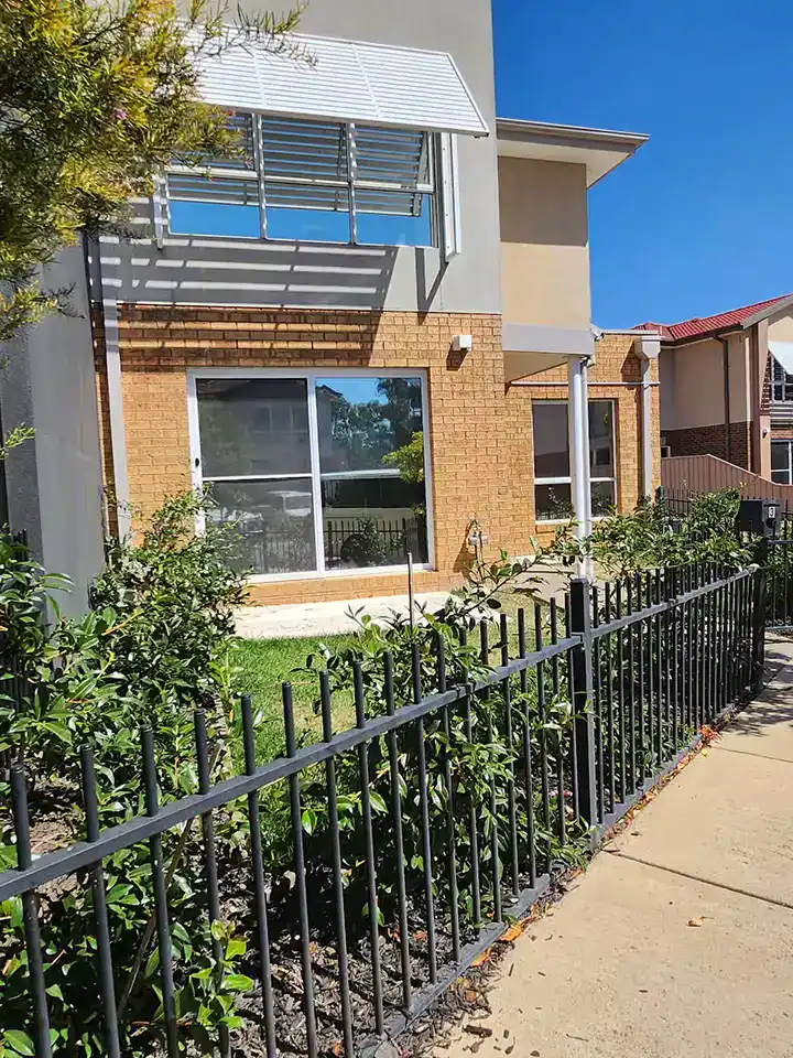 lbarza spacious 4br 2 storey family home 15