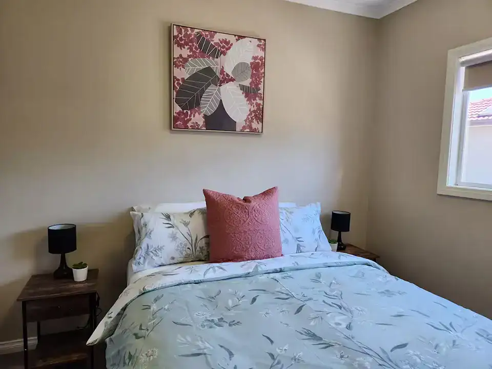 lbarza spacious 4br 2 storey family home 7