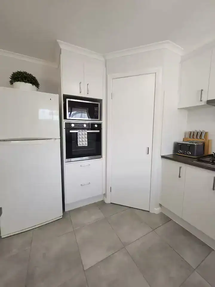 lbarza charming convenient 3 br near hospital 5