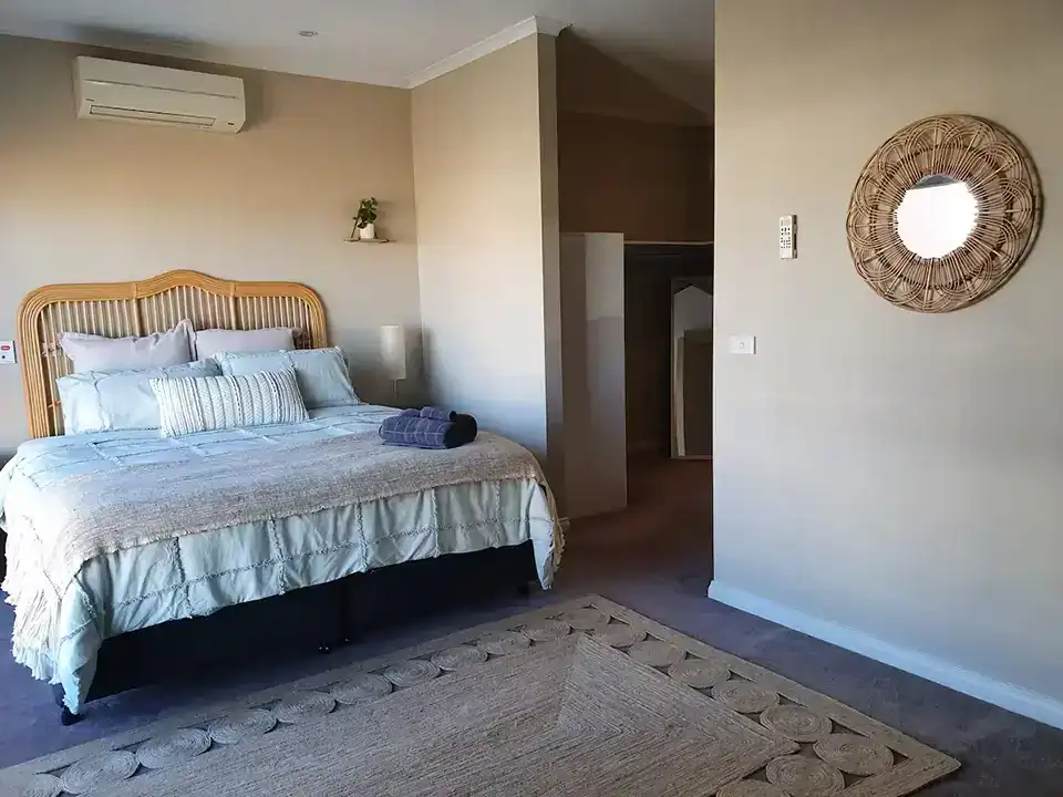 lbarza luxury 3 br 2bath townhouse 11