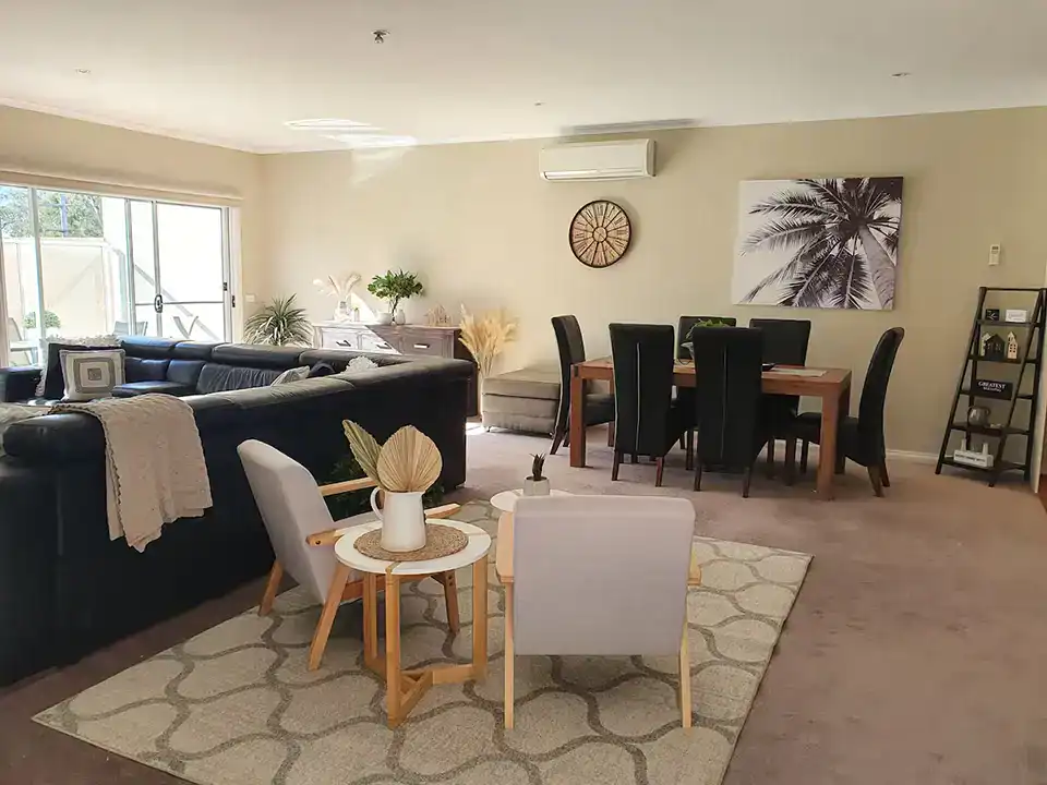 lbarza luxury 3 br 2bath townhouse 9