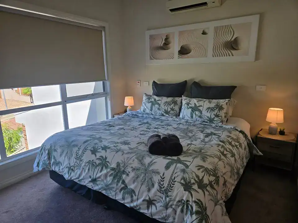 lbarza tranquil 2 storey townhouse sleeps 8 12