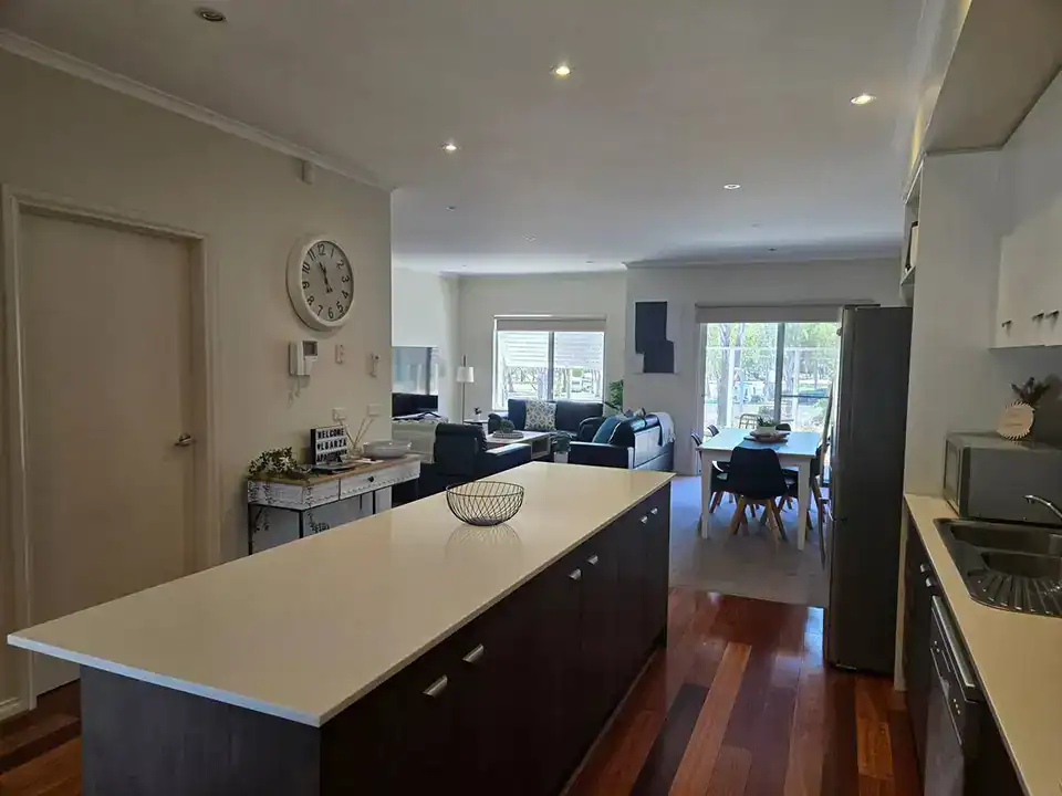 lbarza tranquil 2 storey townhouse sleeps 8 20
